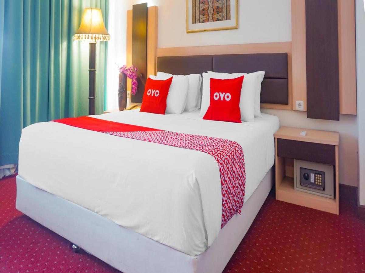 Oyo 3967 Hotel Pantai Wisata 马卡萨 外观 照片
