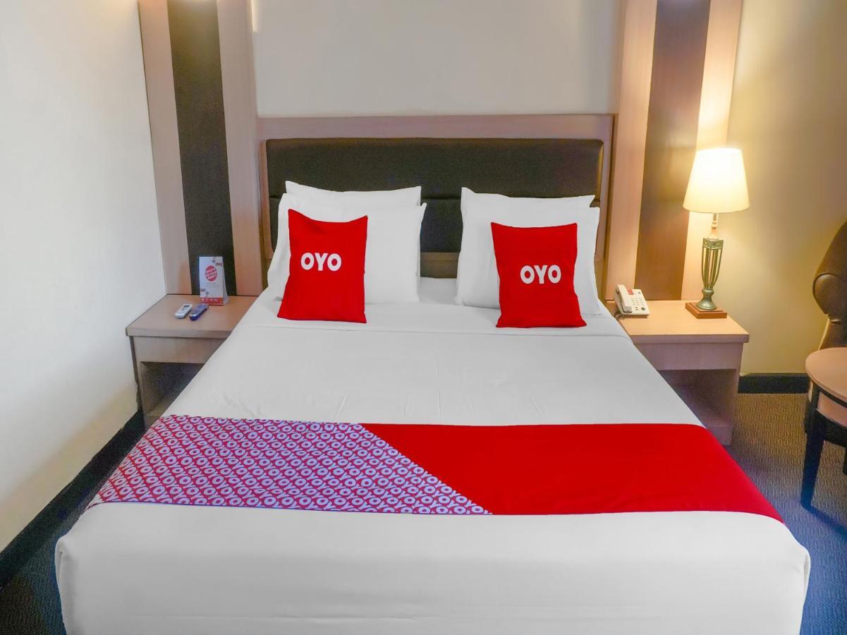 Oyo 3967 Hotel Pantai Wisata 马卡萨 外观 照片