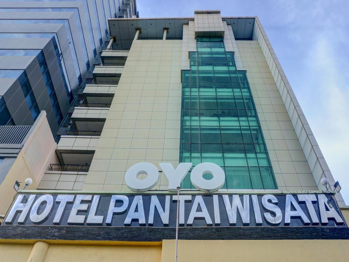 Oyo 3967 Hotel Pantai Wisata 马卡萨 外观 照片