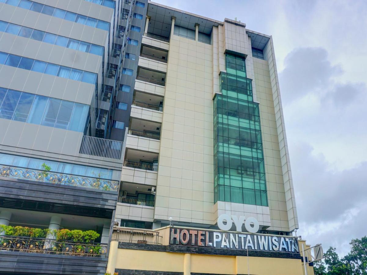 Oyo 3967 Hotel Pantai Wisata 马卡萨 外观 照片