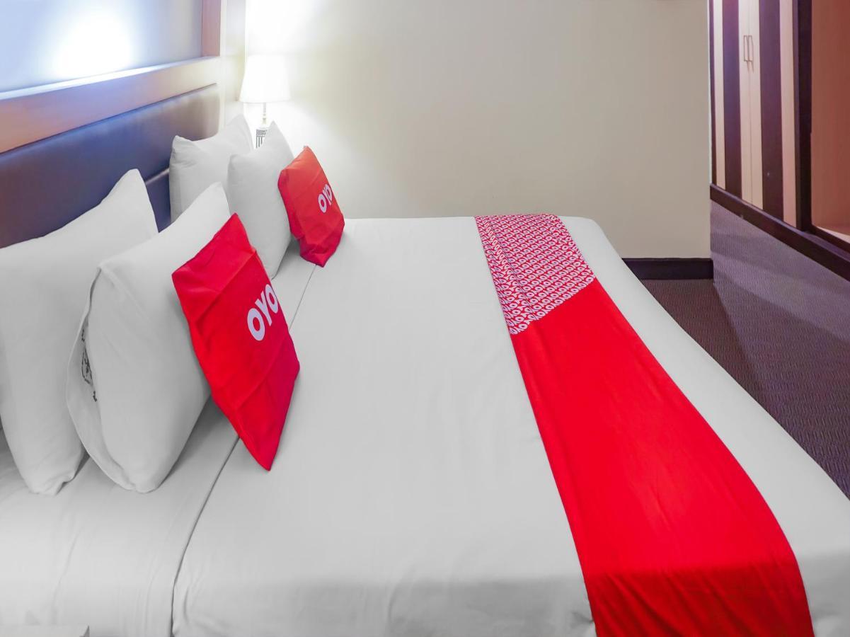 Oyo 3967 Hotel Pantai Wisata 马卡萨 外观 照片