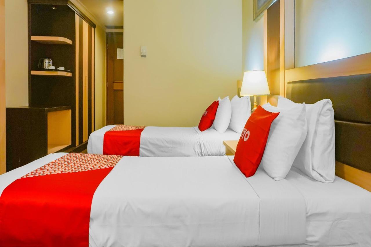 Oyo 3967 Hotel Pantai Wisata 马卡萨 外观 照片